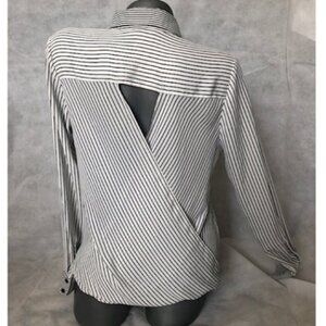WHBM Black & Off-White Stripe Flowy Blouse Corp Office Basic Minimal Capsule